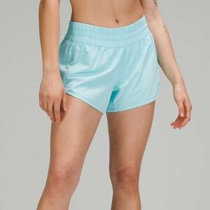 lulu tracker short 4"